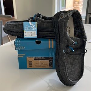 Kids heydude size US Y3 never worn